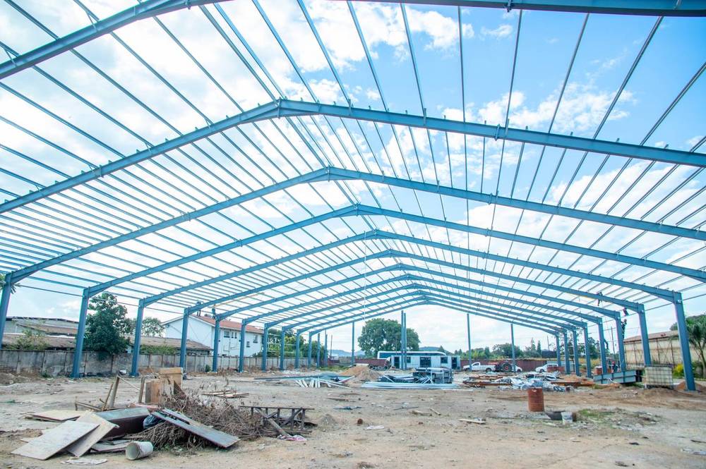 Steel frame going up at Willowvale